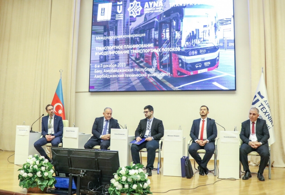 AzTU-da konfrans: Nəqliyyatın planlaşdırılması və nəqliyyat axınlarının modelləşdirilməsi