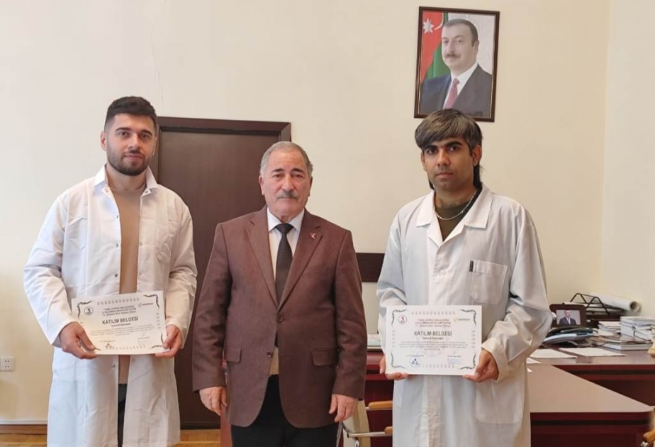 Türkiyədə təlimi uğurla başa vuran gənc alimlər sertifikatla təltif ediliblər