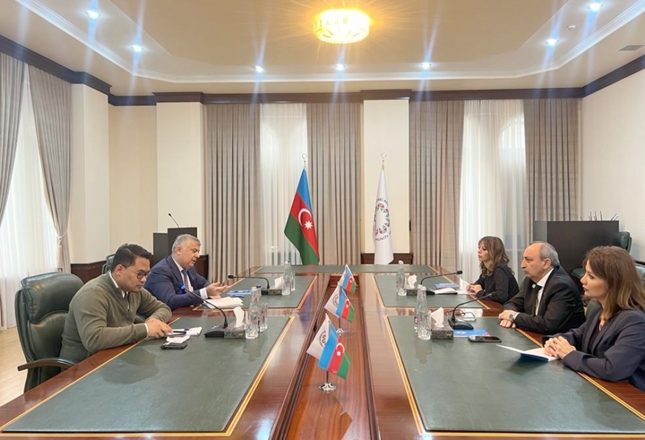 В Общине Западного Азербайджана прошла встреча с директором Азиатской академии Нихонго
