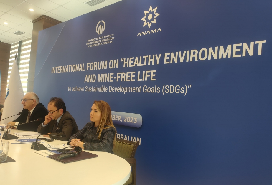 El Foro Internacional "Medio ambiente sano y vida libre de minas para alcanzar los Objetivos de Desarrollo Sostenible" continúa su trabajo en Aghdam