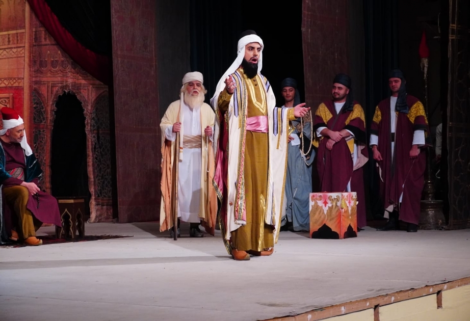 Opera və Balet Teatrının gənc solisti ilk dəfə Məcnun rolunda