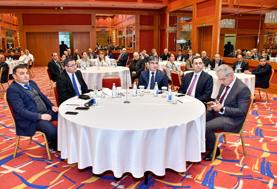 Peşə təhsili müəssisələrinin maliyyə-mühasibatlıq işçiləri üçün növbəti praktiki seminar keçirilib