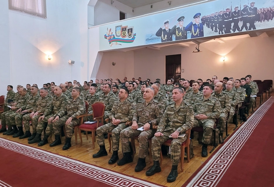 Azerbaijan Army holds seminar on combating corruption