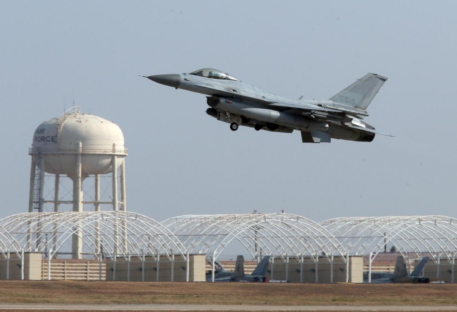 Un avion de chasse américain F-16 s’est écrasé en mer Jaune