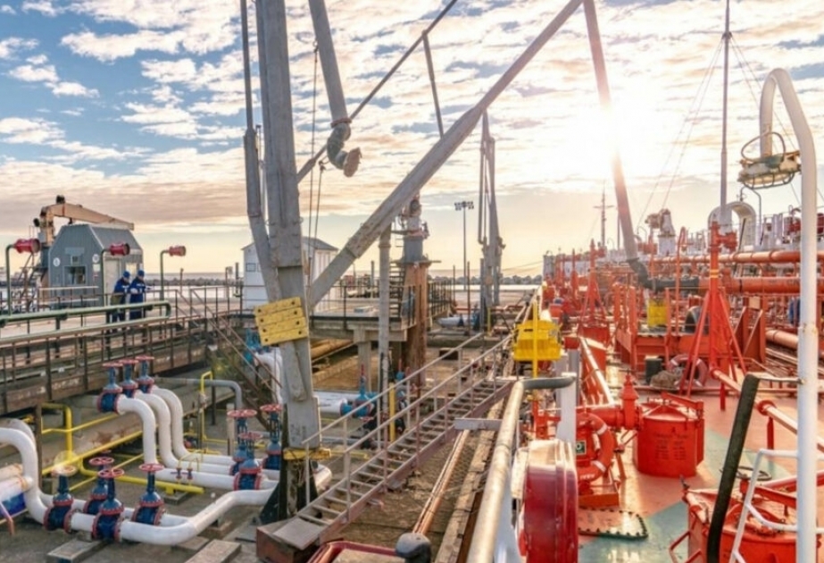 Kazajistán ha multiplicado por seis las exportaciones de petróleo a través del puerto de Bakú