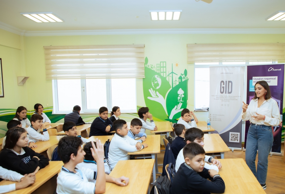®  “Azercell” “Təhlükəsiz internet”in təbliğinə start verir