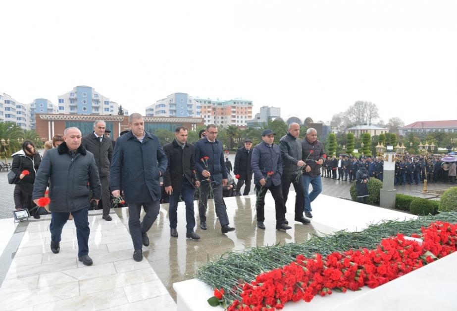 Lənkəranda Ulu Öndər Heydər Əliyevin xatirəsi ehtiramla anılıb