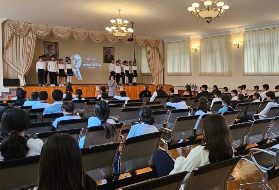 Ümummilli Lider Heydər Əliyevin zəngin irsi gənclər arasında geniş təbliğ olunur