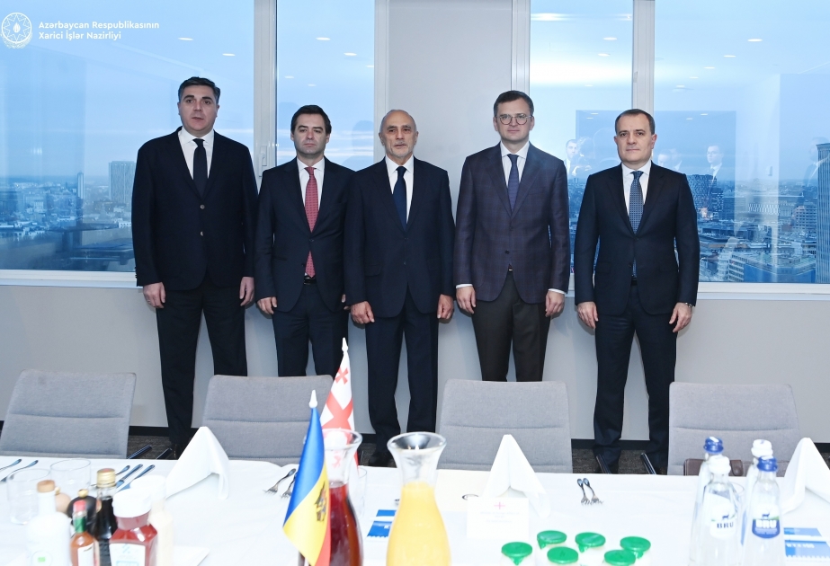 Azerbaijan’s top diplomat attends informal meeting of GUAM Foreign Ministers