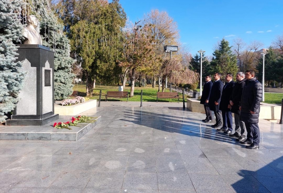 Ümummilli Lider Heydər Əliyevin əziz xatirəsi Rumıniyada da anılıb