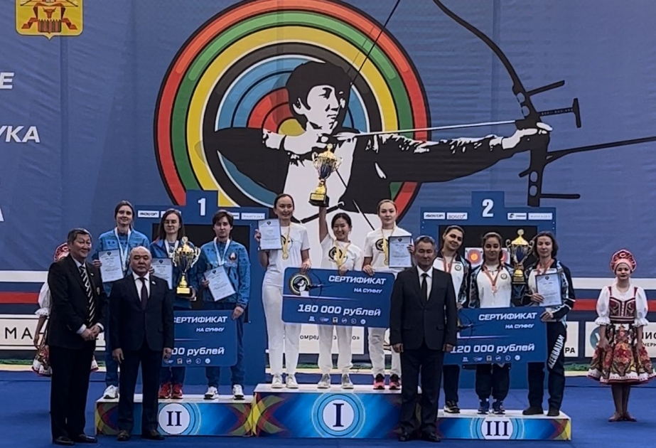 Azərbaycan komandası oxatma üzrə beynəlxalq turnirdə bürünc medal qazanıb
