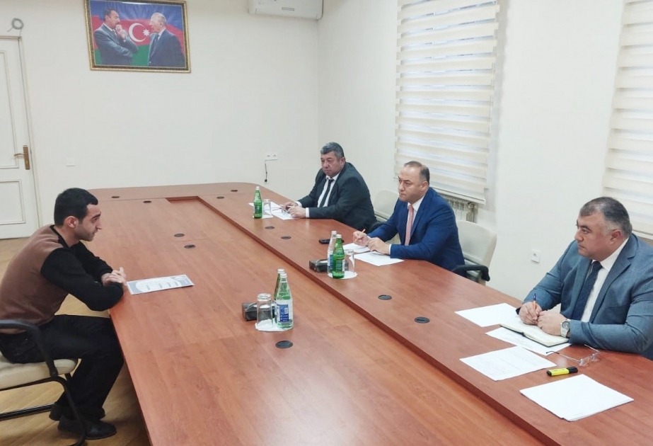 Kənd Təsərrüfatı Nazirliyinin aparat rəhbəri Qazaxda vətəndaşları qəbul edib