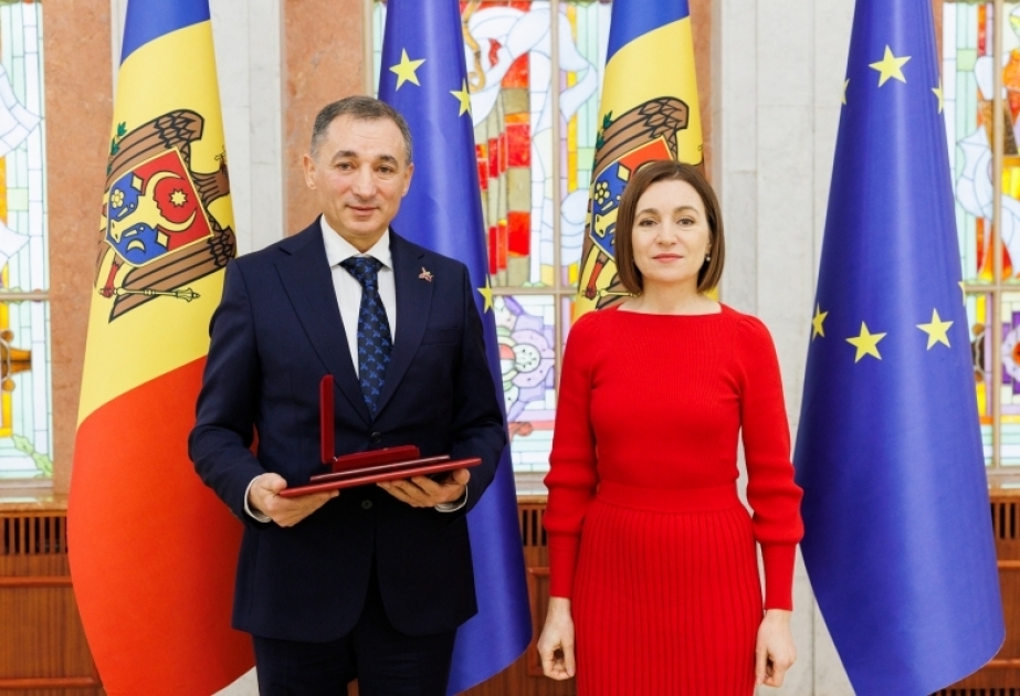 Moldova Prezidenti Azərbaycan səfirini “Şərəf” Ordeni ilə təltif edib VİDEO