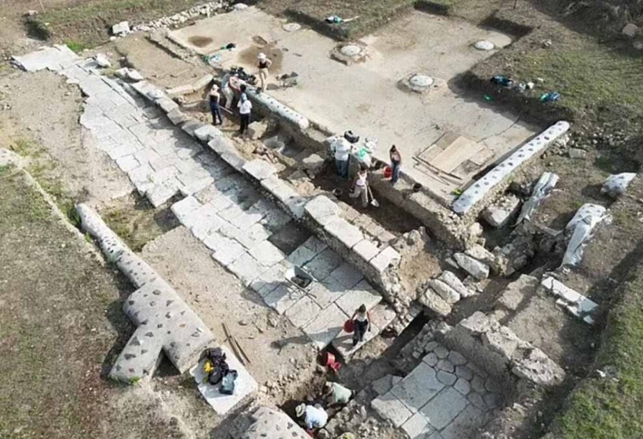 İtaliyada VI əsrə aid qəsəbənin xarabalıqları aşkarlanıb