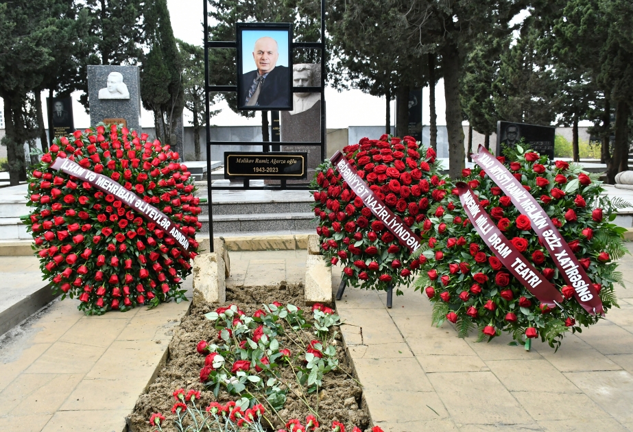 Xalq artisti Ramiz Məlik son mənzilə yola salınıb VİDEO