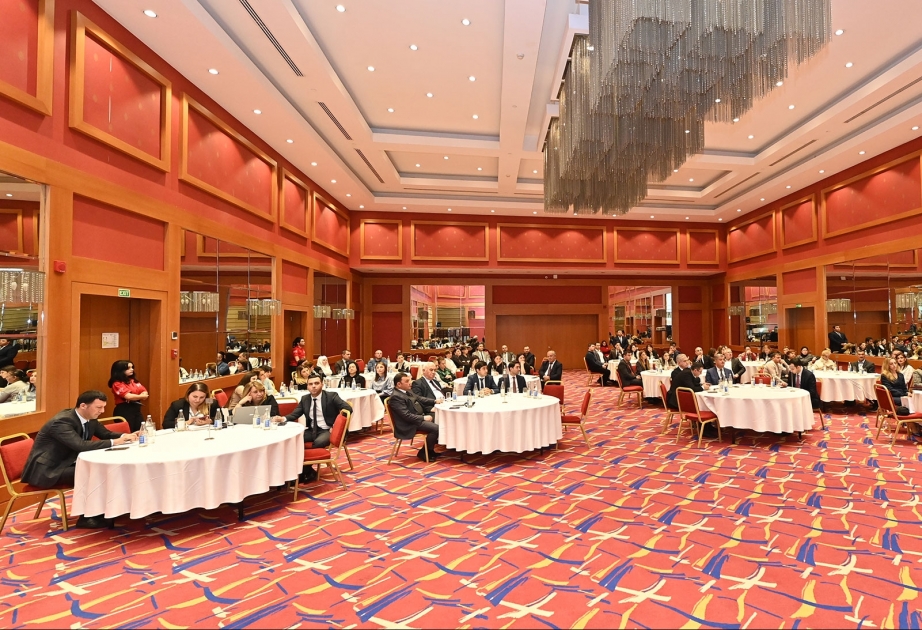 Təhsil müəssisələrinin maliyyə-mühasibatlıq işçiləri üçün praktiki seminar keçirilib