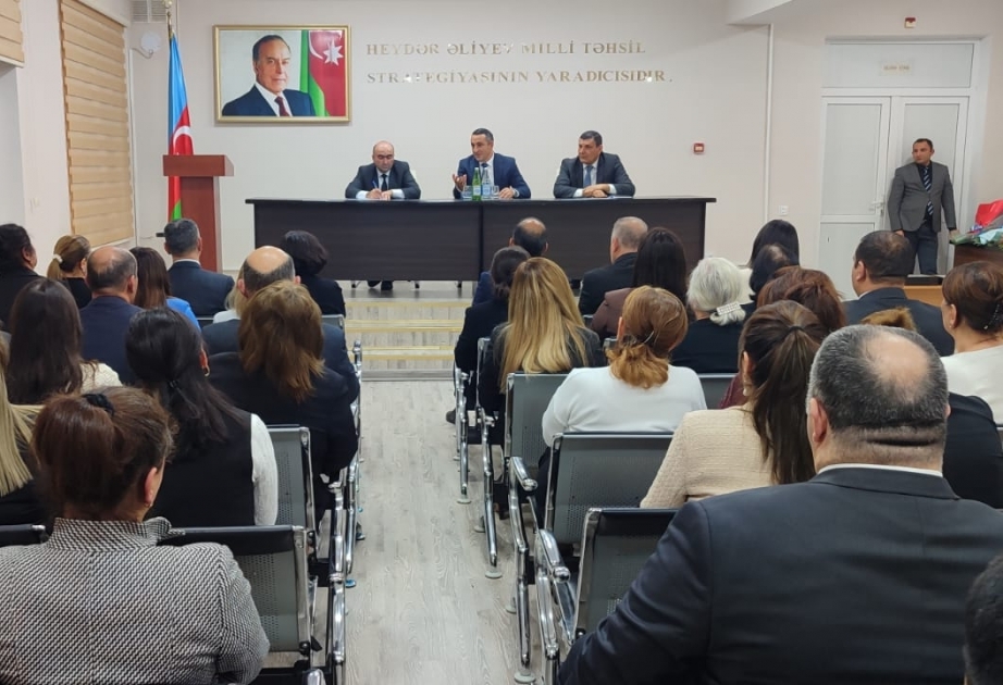 Şirvan-Salyan Regional Təhsil İdarəsi müəllimləri mükafatlandırıb