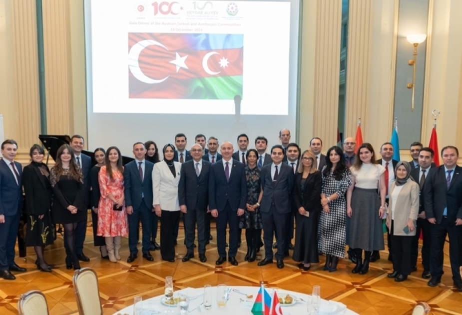 Vyanada Azərbaycan və Türkiyə səfirliklərinin təşkilatçılığı ilə qala gecəsi keçirilib