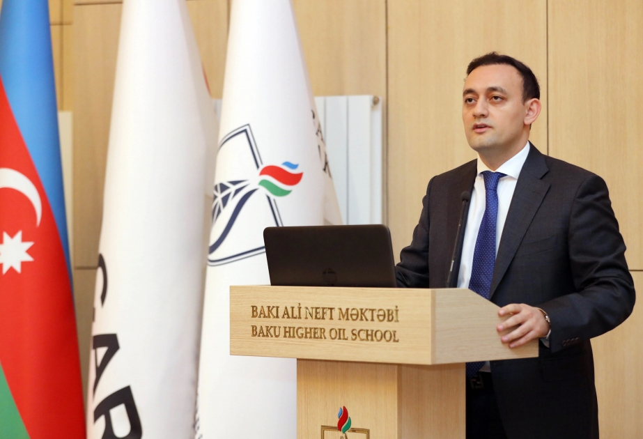 “Bir şirkət, bir ölkə” layihəsinə həsr olunmuş beynəlxalq konfrans keçirilib