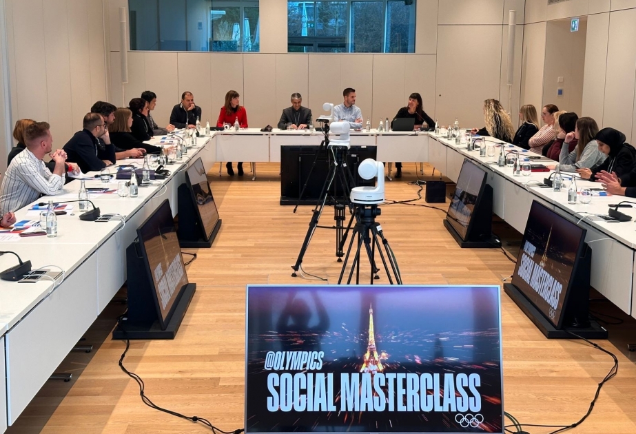 Lozannada Regional Rəqəmsal Kommunikasiya və Sosial Media Seminarı keçirilib
