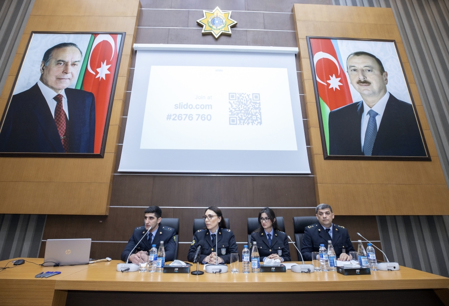 Bakı Baş Gömrük İdarəsinə mediatur təşkil edilib