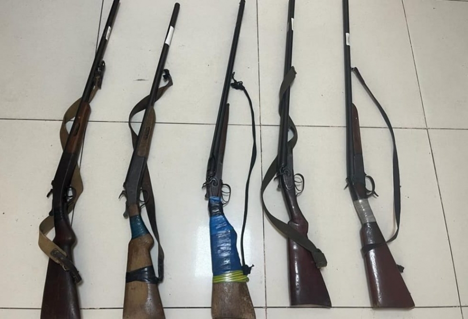 Cəlilabad sakinləri qanunsuz saxladıqları odlu silahları təhvil veriblər