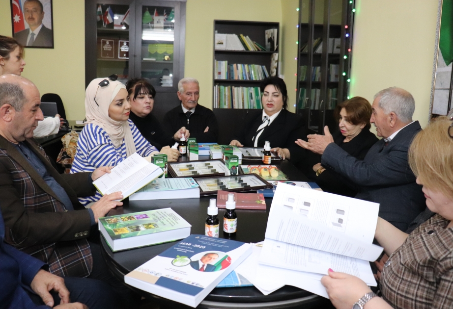Dendrologiya İnstitutunda aparılan elmi-tədqiqat işlərinin nəticələri müzakirə olunub