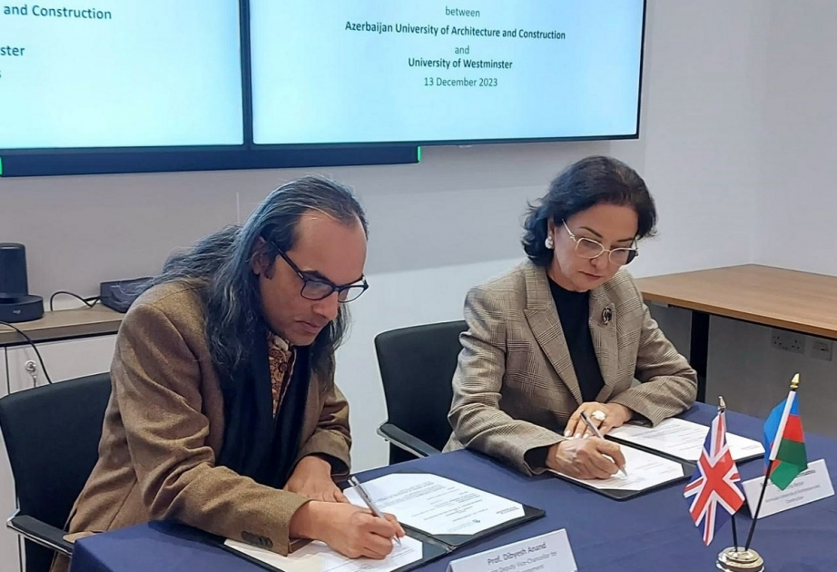 Se firma un acuerdo de doble titulación entre las universidades de Azerbaiyán y del Reino Unido