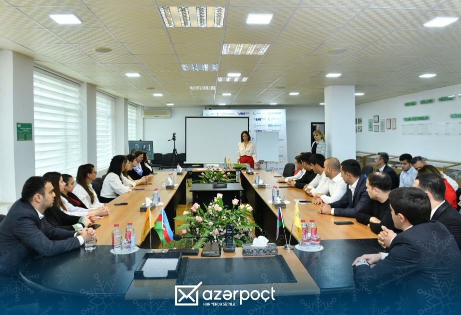 Успешно продолжается сотрудничество между «Азерпочт» и Azercell