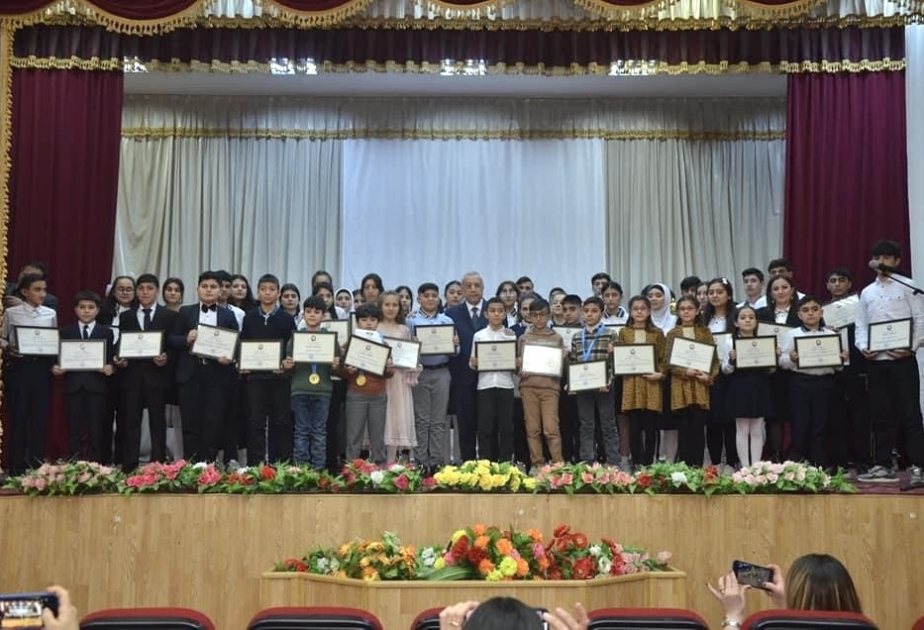 Yaradıcılıq festivallarının, müxtəlif nominasiyalar üzrə müsabiqələrin və idman yarışlarının qalibləri mükafatlandırılıb