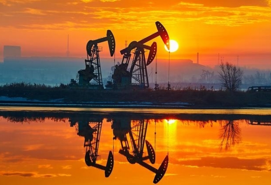 Нефть на мировых биржах подорожала