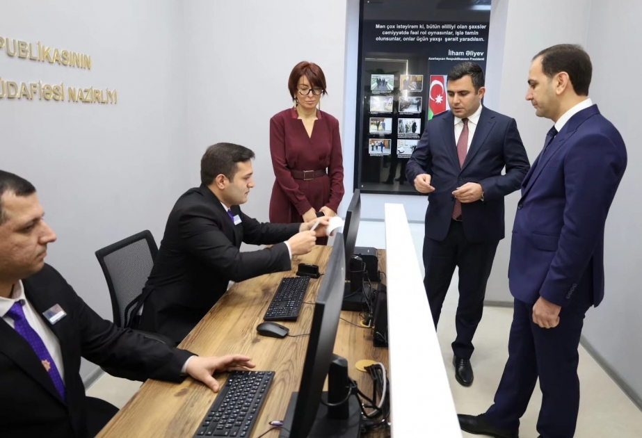 Naxçıvan MR Əmək və Əhalinin Sosial Müdafiəsi Nazirliyinin vətəndaşların qəbulu otağı istifadəyə verilib