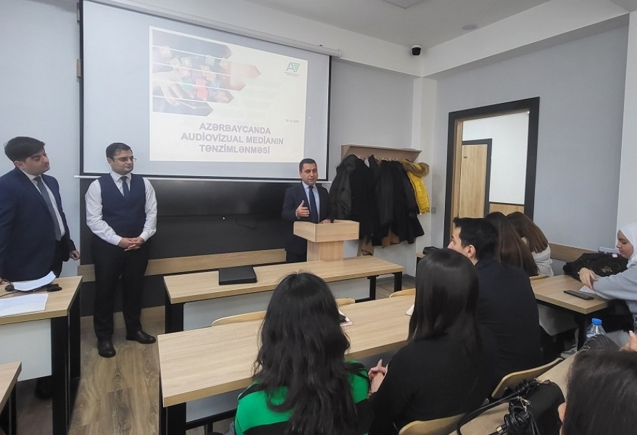 BDU-nun Jurnalistika fakültəsinin tələbələri üçün növbəti seminar