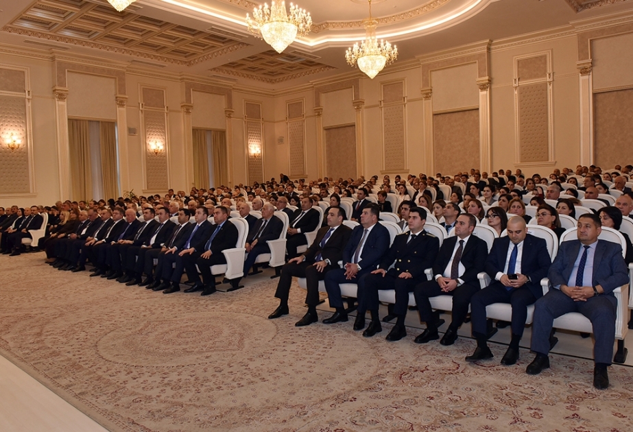 Sumqayıtda Ulu Öndər Heydər Əliyevin xatirəsi anılıb