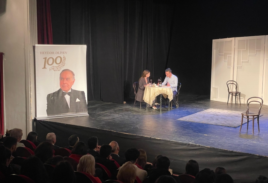 Tbilisidə “Heydər Əliyev İli”nin yekununa həsr edilmiş teatr axşamı olub