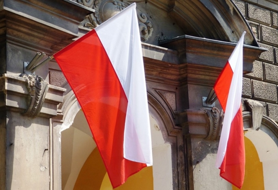 Polish public media chiefs dismissed, news channel stops broadcasting