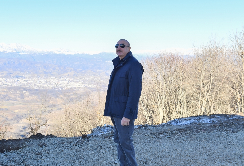El Presidente de Azerbaiyán visita la aldea Daghdaghan del distrito de Joyalí
