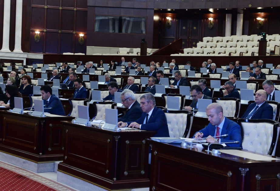 Azərbaycanla İraq arasında hava əlaqəsi haqqında saziş təsdiqlənib
