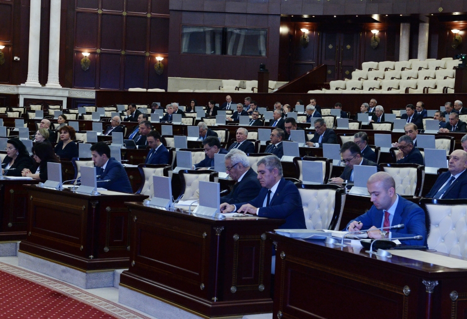 Parlamento de Azerbaiyán ratifica el acuerdo con Irak