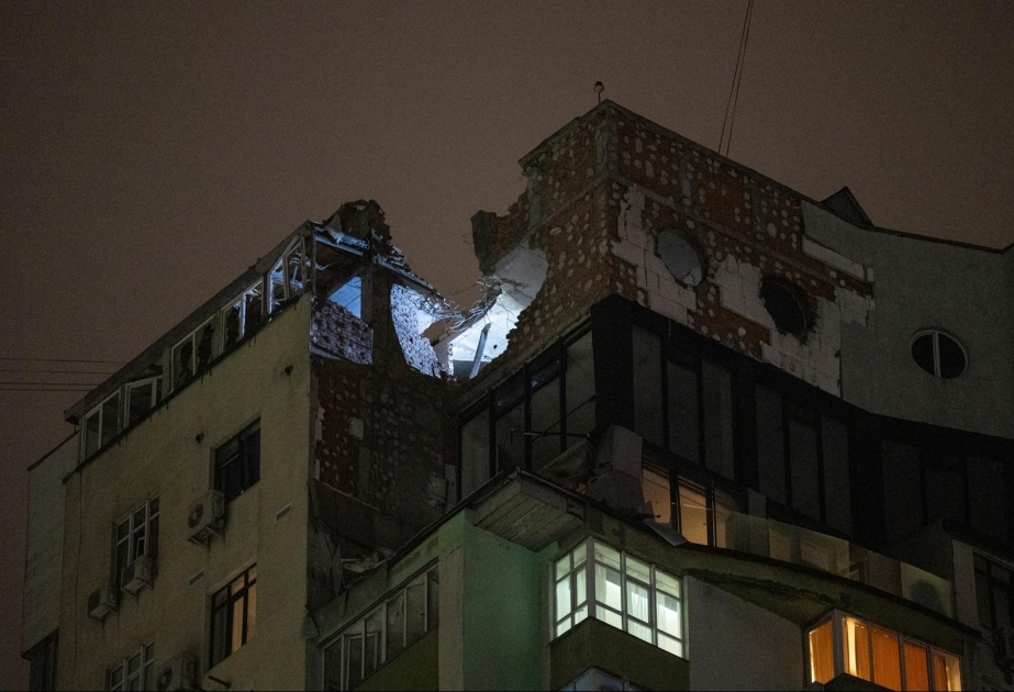 Ukraine-Krieg: Wohnhaus in Kiew von Drohne getroffen