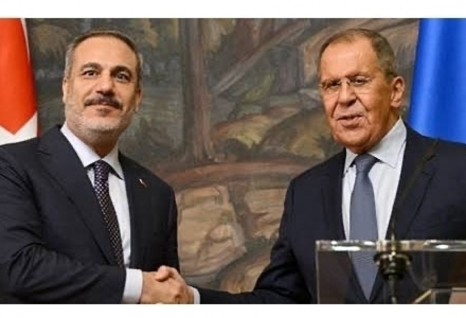 وزيرا خارجية تركيا وروسيا يبحثان مفاوضات السلام بين أذربيجان وأرمينيا