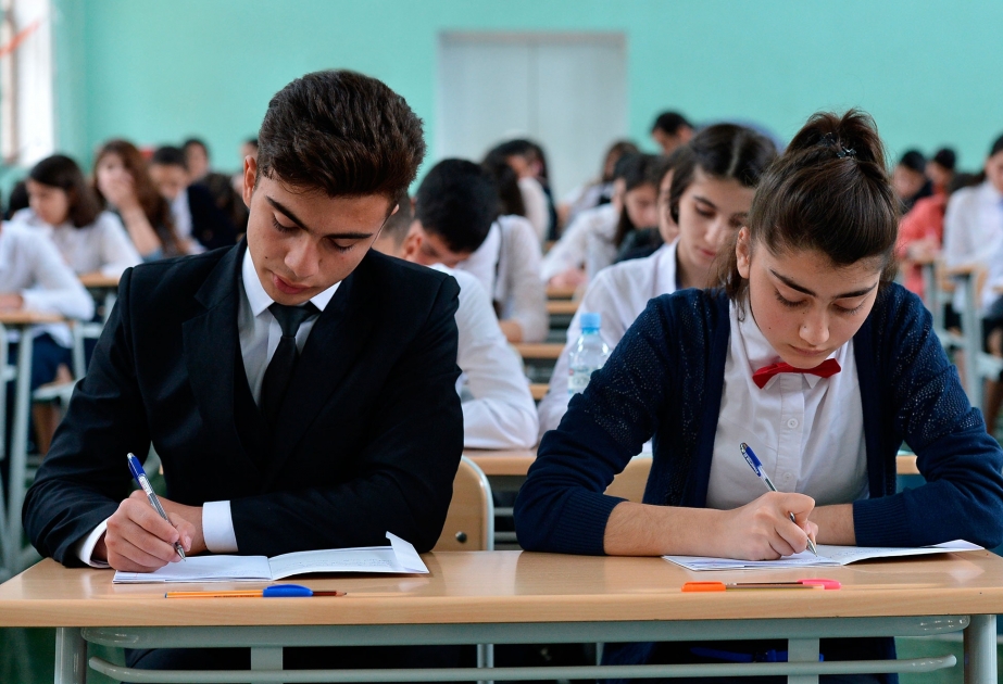 Təhsil müəssisələrində iş və istirahət günlərinin tarixləri açıqlanıb