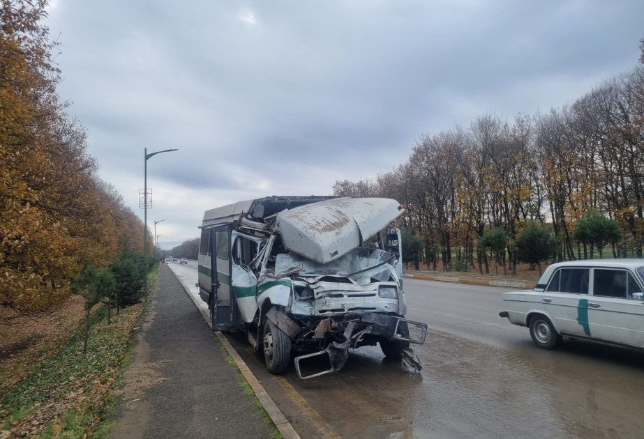 Masallıda ağır yol qəzası baş verib: 1 nəfər ölüb, 16 nəfər yaralanıb