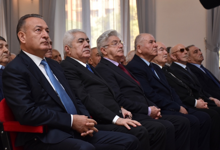 Azərbaycan Ağsaqqallar Şurasının ümumi yığıncağının iştirakçıları bəyanat qəbul ediblər