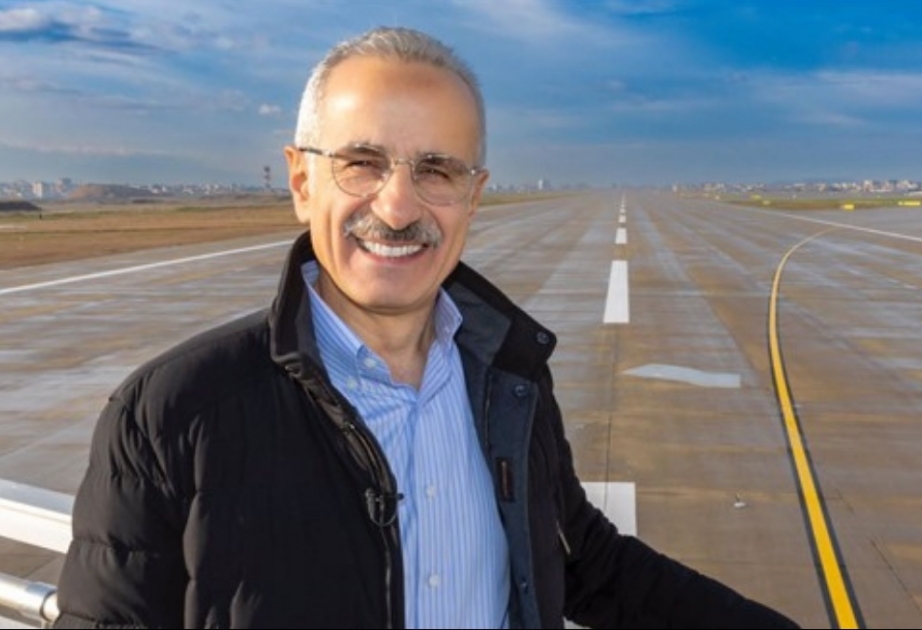 Sabiha Gökçən aeroportunda yeni eniş-qalxış zolağı tikilib