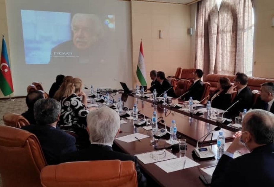 Tacikistanda “Heydər Əliyev müasir Azərbaycanın memarıdır” mövzusunda dəyirmi masa təşkil olunub