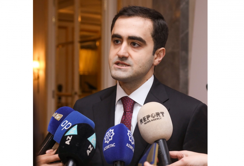 Ежегодно в Азербайджане будут получать образование 100 иностранцев