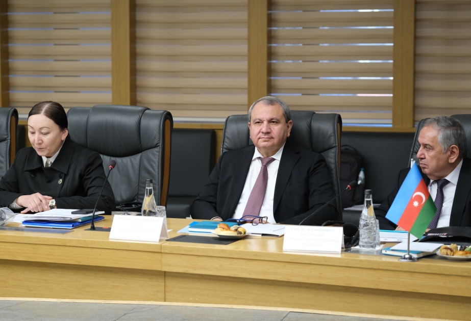 Ankarada türk dövlətlərinin çoxtərəfli elmi əməkdaşlığına dair müzakirələr aparılıb