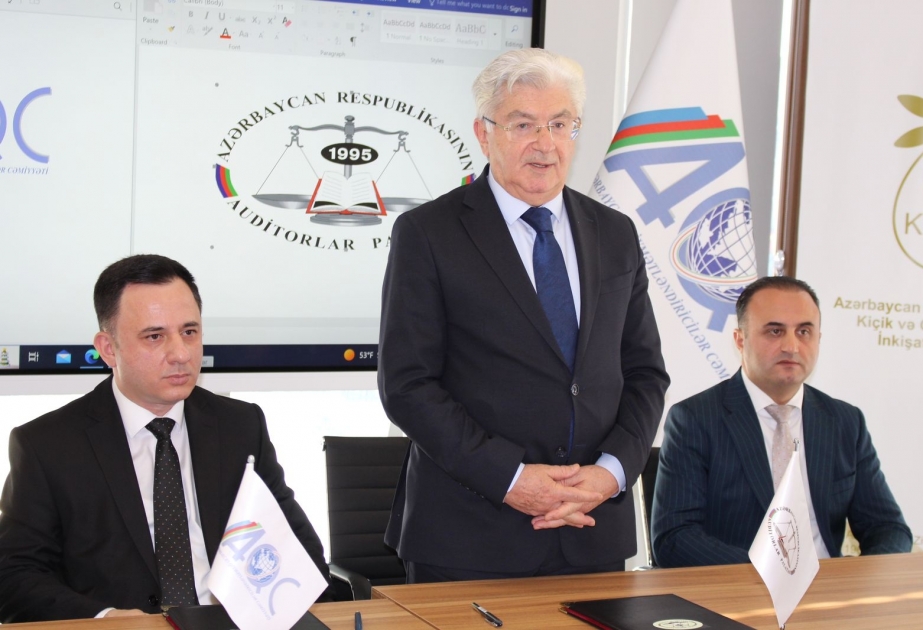 Auditorlar Palatası və Azərbaycan Qiymətləndiricilər Cəmiyyəti arasında qarşılıqlı əməkdaşlıq müqaviləsi imzalanıb