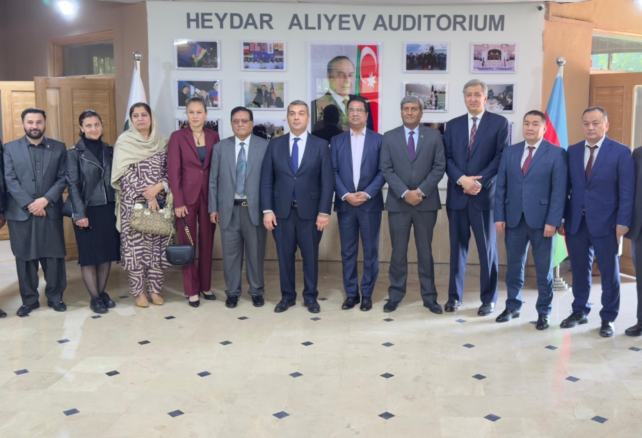 Pakistanın nüfuzlu ali təhsil ocağında Ulu Öndər Heydər Əliyevin adını daşıyan auditoriya açılıb VİDEO